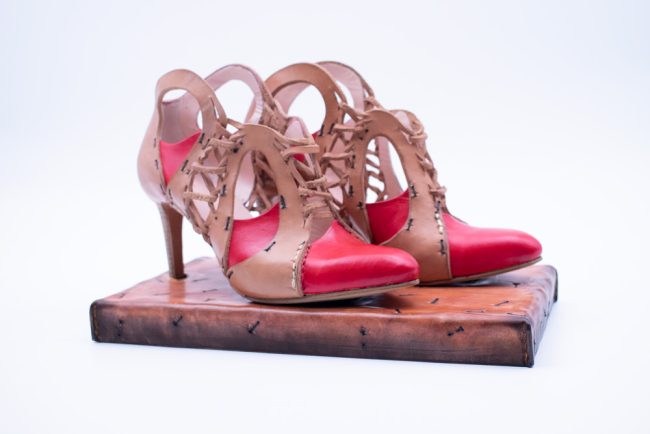 Unique shoe design to collect