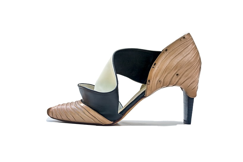 spiral shoes side Side view of the Sculptural Leather shoe design in high heels pumps